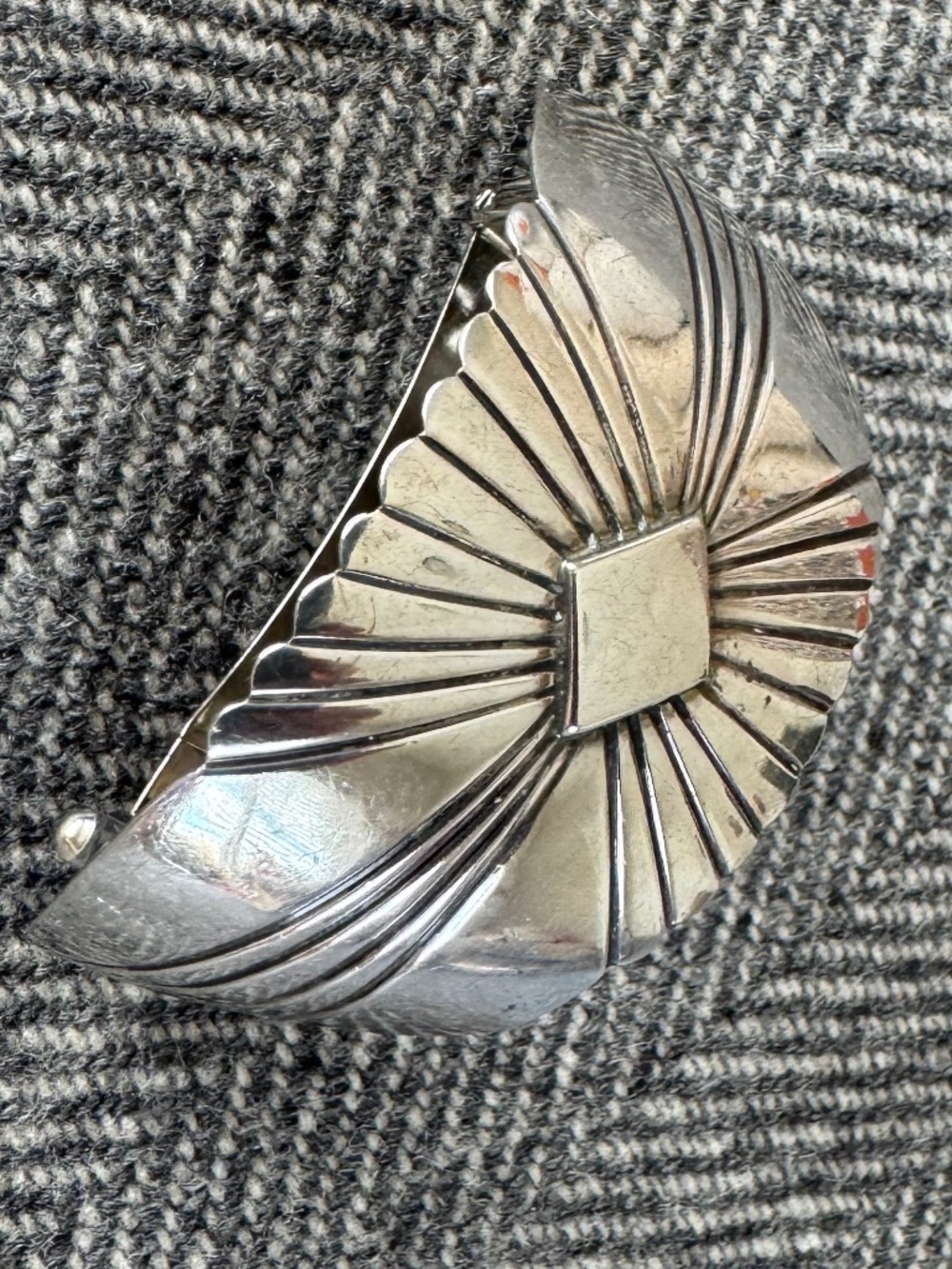 VINTAGE, BEAUTIFUL, CLASSIC STERLING SILVER HAIR CLIP